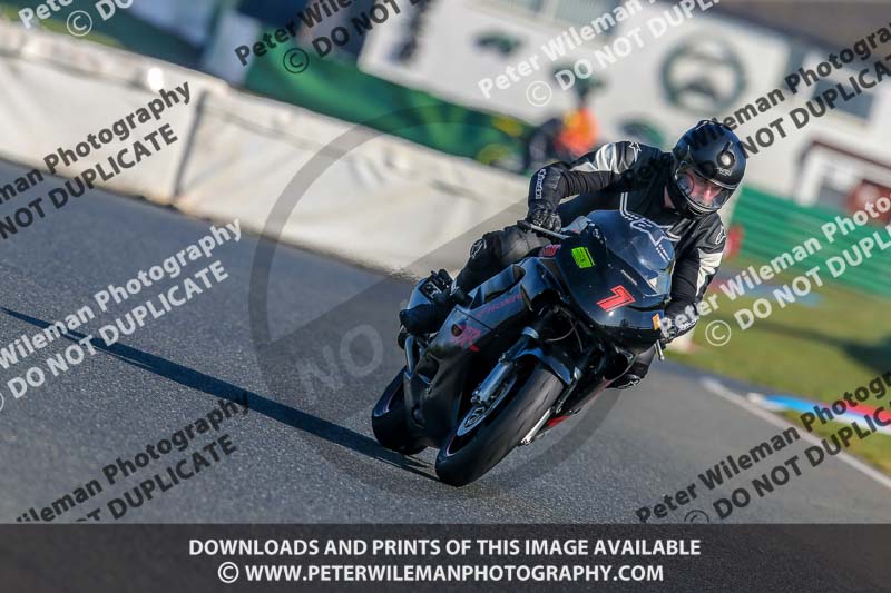 PJM Wedding Photography;enduro digital images;event digital images;eventdigitalimages;mallory park;mallory park photographs;mallory park trackday;mallory park trackday photographs;no limits trackdays;peter wileman photography;racing digital images;trackday digital images;trackday photos